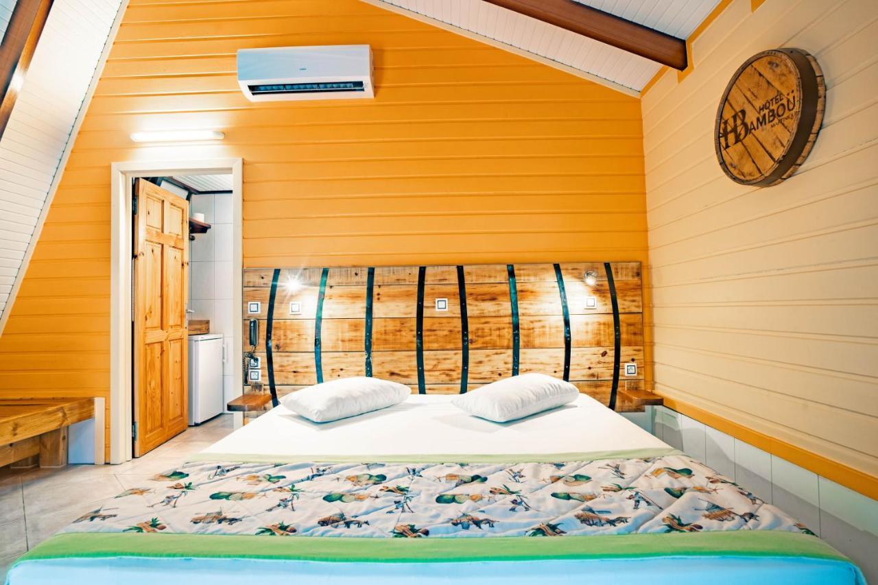 Hotel Bambou Les Trois-Ilets Bagian luar foto