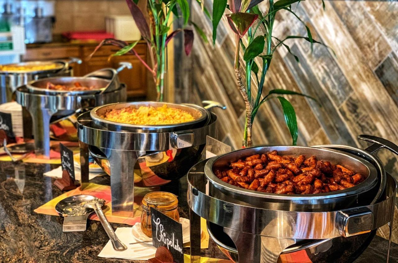 Hotel Bambou Les Trois-Ilets Bagian luar foto