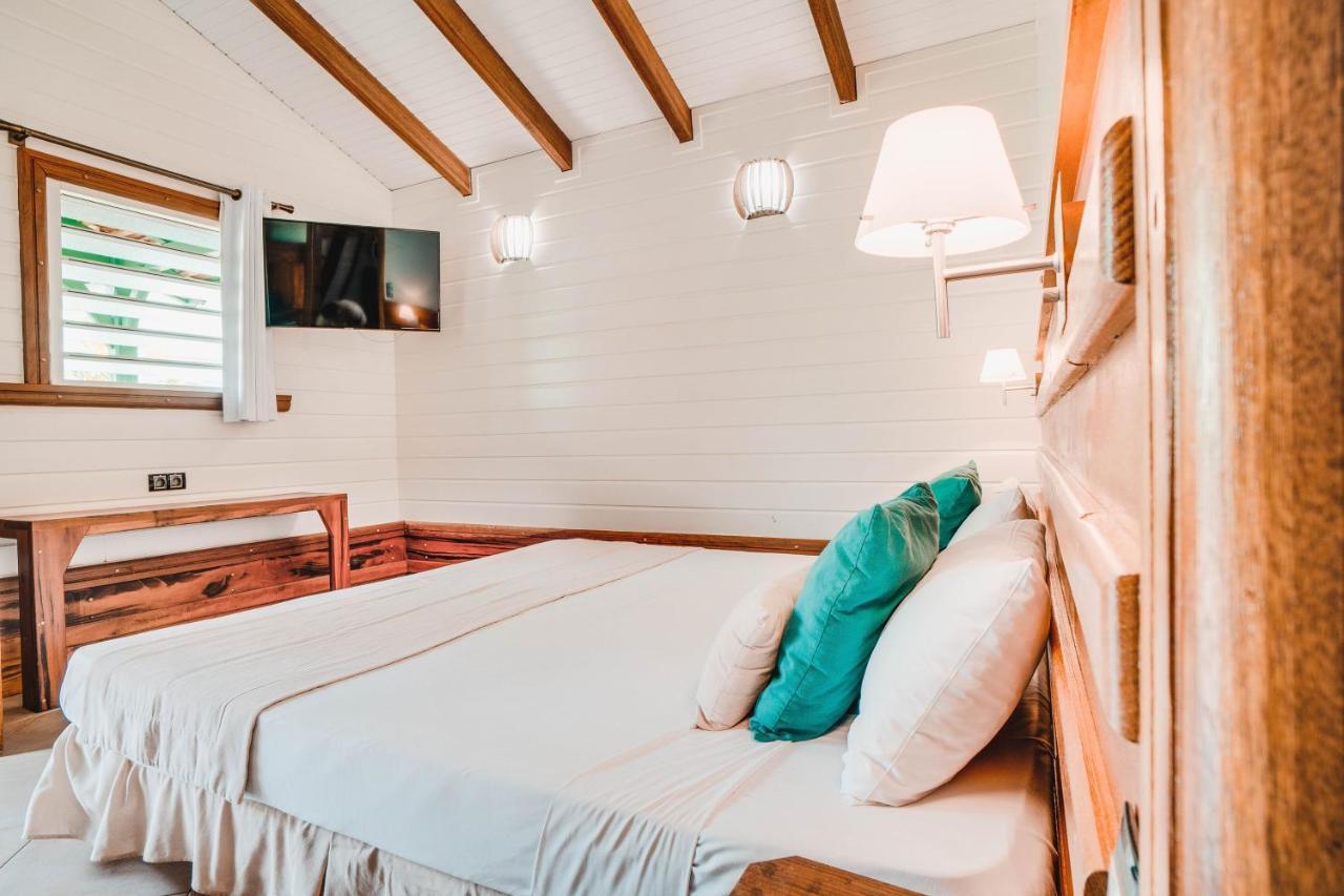 Hotel Bambou Les Trois-Ilets Bagian luar foto