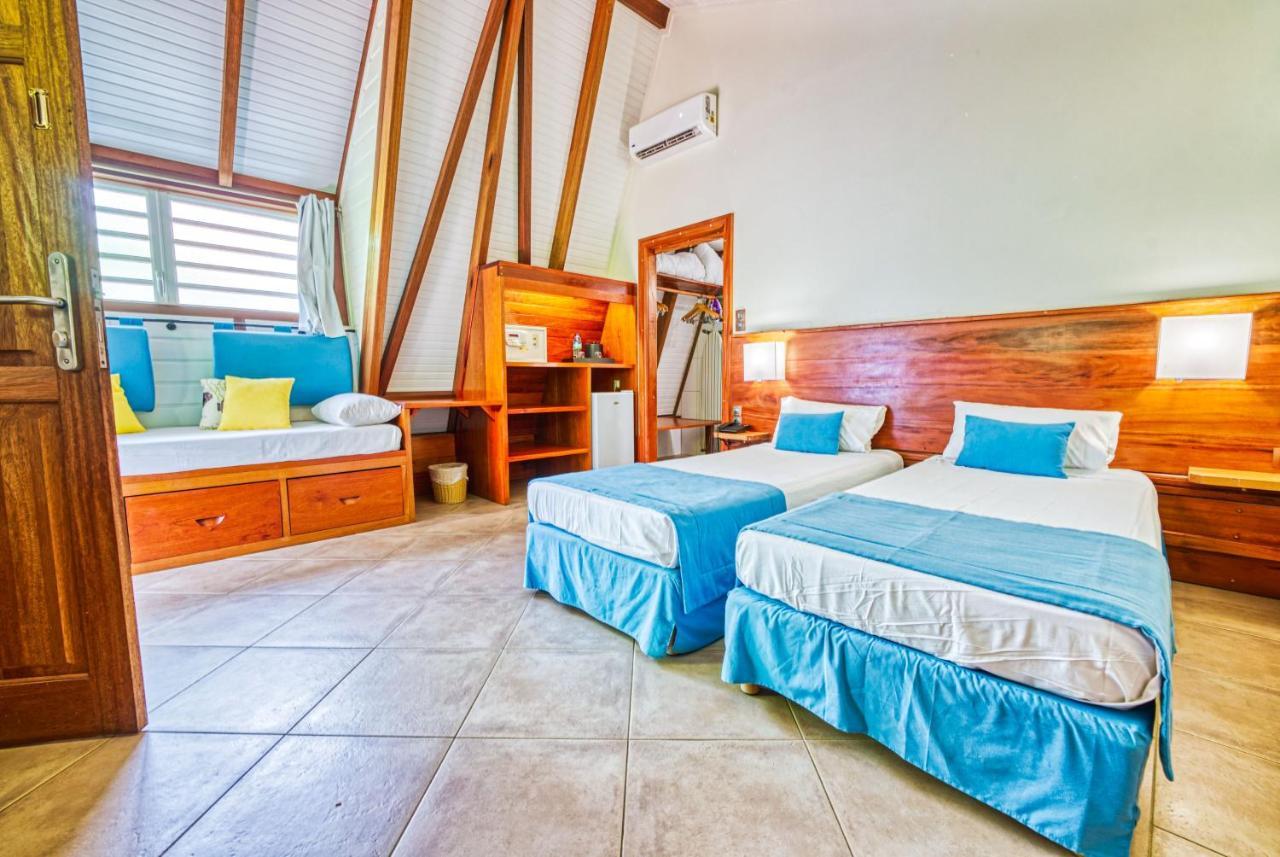 Hotel Bambou Les Trois-Ilets Bagian luar foto