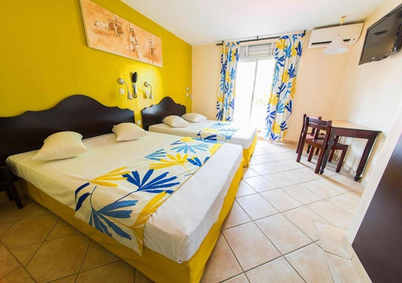 Hotel Bambou Les Trois-Ilets Bagian luar foto