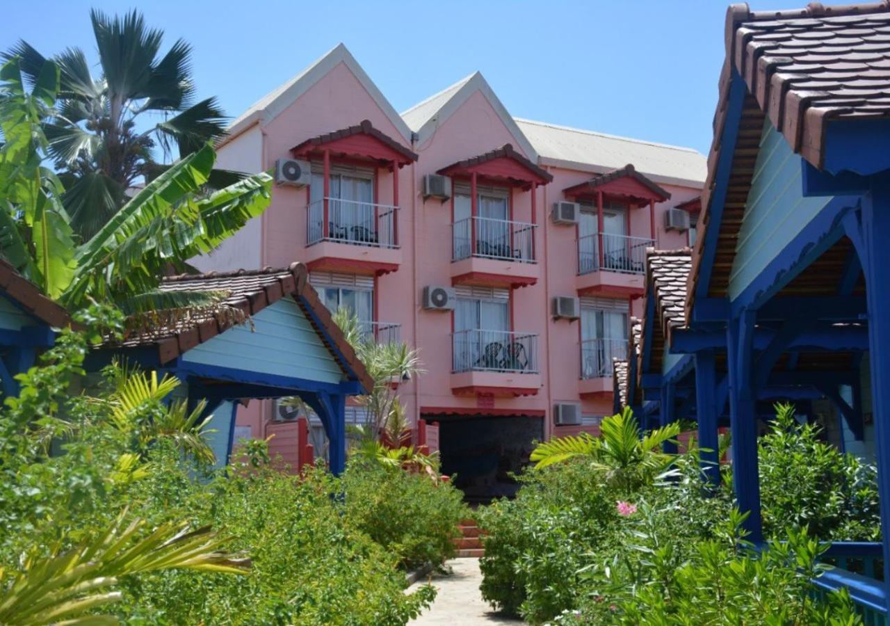 Hotel Bambou Les Trois-Ilets Bagian luar foto